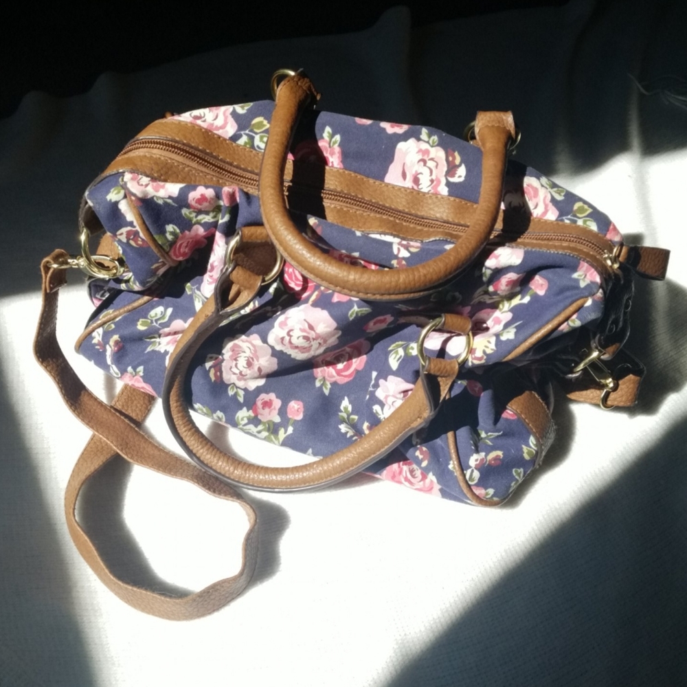 Floral American Eagle Purse